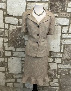 Le Suit Women’s 2Pc Skirt Suit Sz 14 Short Sleeve Light Brown Pattern *EUC - Picture 1 of 6