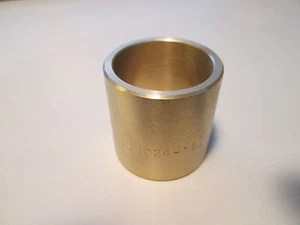1-1/4" X 1-1/2" X 1-1/2" BRONZE BUSHING - Picture 1 of 2