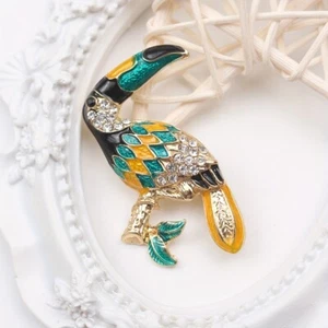 新款釉彩珐琅鹦鹉胸针动物鸟型别针可爱百搭女士服装饰品 - Picture 1 of 4