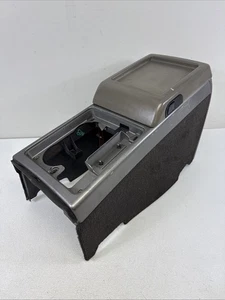 03-07 Hummer H2 Center Floor Console Lid Arm Rest with Hinge OEM Wheat 502 READ - Picture 1 of 22