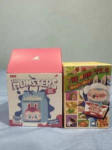 Autentiche scatole cieche POPMART Labubu THE Monsters Wacky Mart serie X2 - Foto 1 di 4