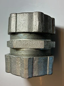 Starre/IMC Druckkupplung (2-1/2" Zoll) gewindelos Temperguss GEBRAUCHT GUT - Bild 1 von 9