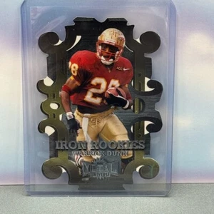 1997 Metal Universe Warrick Dunn Iron Rookies Die-Cut RC #12 - Bild 1 von 2
