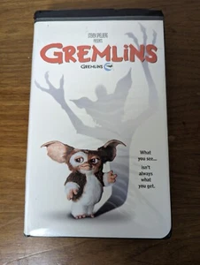 Gremlins VHS VCR Video Tape Horror Movie Steven Spielberg ClamShell - Picture 1 of 7