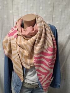 Dreieck Schal Stola Tuch beige pink zebra NEU Viskose Strick Winterschal - Picture 1 of 4