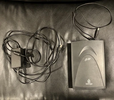 IOMEGA CD-RW 52x 2 x 52x USB 2.0 External Drive for PC / Mac TESTED, WORKS! - Image 1 of 4