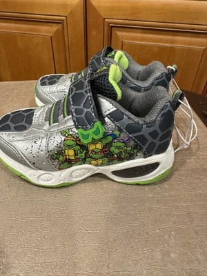 TMNT Toddler Kids Tennis Shoes SZ 6 - Image 1 of 4