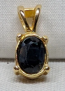 Vintage Oval Sapphire Pendant - Picture 1 of 6