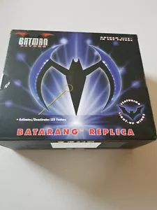 NECA BATMAN BEYOND BATARANG PROP REPLICA BNIP BOX HAS DAMAGE - Picture 1 of 5