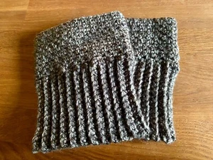 Hand Crochet Boot Cuffs / Boot Toppers - Grey - Picture 1 of 4
