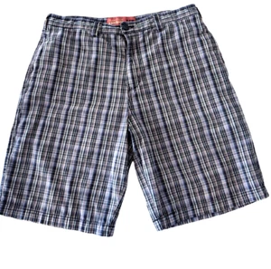 Perry Ellis America Shorts Men’s 34W" Plaid Grey Black White Flat Front Clean - Picture 1 of 8