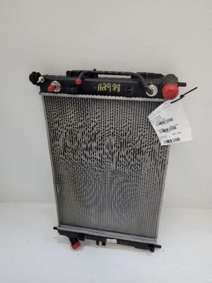 HYUNDAI ELANTRA 2014-2017 Radiator Hatchback Foto 1 de 4