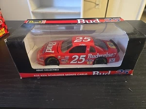 1995 REVELL BUD 25 BUDWEISER #25 KEN SCHRADER 1:24 DIECAST CAR MONTE CARLO (NEW - Picture 1 of 1