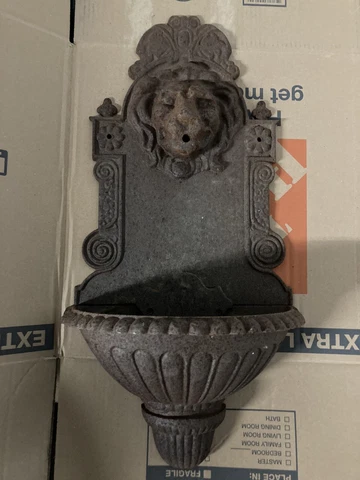 Antique French Style Lion Head Cast Iron Wall Fountain Garden Sink Lavabo Cover