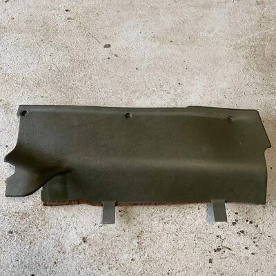 Mercedes-Benz W201 190E Sedan Interior Right Footwell Plastic Trim 2016800217 Foto 1 de 3