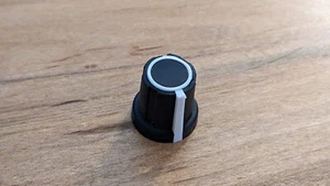 Shure SCM800/SCM810 Knob Replacement - White - Picture 1 of 2