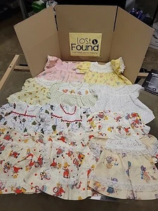 Vintage Paket 12 Baby Kleinkind Kleider Raggedy Ann Erdbeere Shortcake Holly Hobbie - Bild 1 von 24