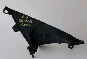 SUZUKI GSX-R1000 GSX-R 1000 SIDE PANEL FRAME COVER GSXR1000 GSXR 94462-21H00 - Picture 1 of 9