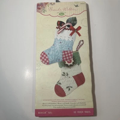 Sizzix Brenda Walton STRUMPF GESCHENKHALTER Weihnachten Gastgeschenk Leckerli Bigz XL Stanze - Bild 1 von 4