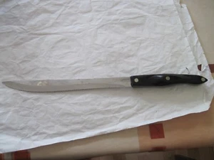 CUTCO Serrated Carver Knife 1723 KC - Picture 1 of 4