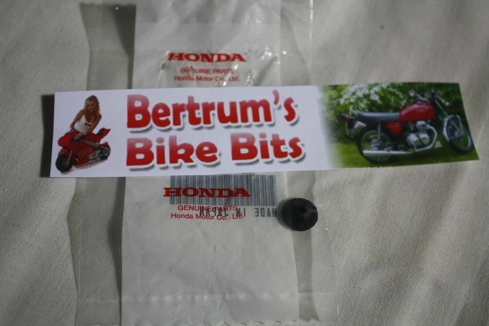 NUEVO HONDA CB400F CB 400 4 Protector de cadena PROTECTOR DE GOMA BOTÓN OMET Foto 1 de 1