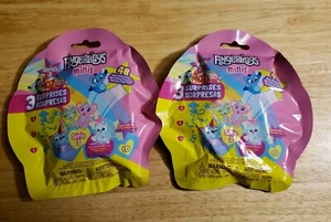 Bolsos ciegos dijes FINGERLINGS MINIS serie 3. Lote de 2 nuevos sellados envío gratuito  - Imagen 1 de 4