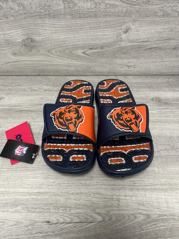 FOCO NFL Chicago Bears Men's Adjustable Slides Sandals Small 7-9 Cover