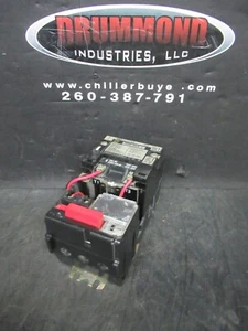 SQUARE D NEMA 1 STARTER 8536SCG3 W/ 9065SS120 OVERLOAD RELAY 600 VAC 10 HP - Picture 1 of 9