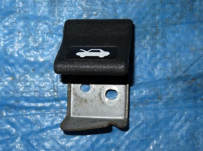 1996-1999 Subaru Legacy Outback capô trava liberação alça OEM alavanca de tração 96-99 - Imagem 1 de 2