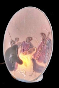 Montefiori Collection Fine Porcelain Religious Nativity Night Lamp Lithophane  - Picture 1 of 12