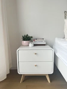 Bed Side Tables / Set Of 2 - Bild 1 von 8
