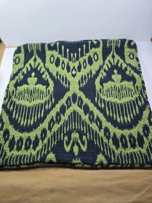 Funda de almohada pesada Tapistry 18 pulgadas azul y verde con tubería, ambiente años 70, fresca Foto 1 de 4
