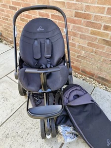 Quinny Moodd Black 3-Wheel Pushchair with Newborn Cocoon & Accessories - Picture 1 of 12