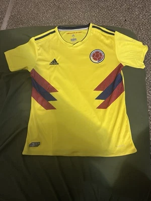 Adidas Federacion Columbia 2018 WORLD CUP Soccer Jersey S - Image 1 of 4