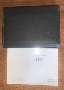 HYUNDAI i10 OWNERS MANUAL + WALLET 2014 REFC263 - Picture 1 of 2