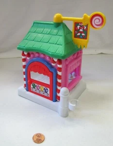 Fisher Price Little People Christmas Candy Shop 2003 Main Street Holiday - Picture 1 of 4