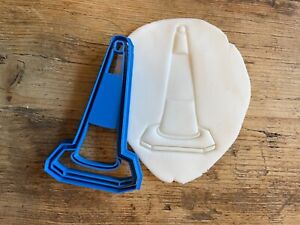Traffic Cone cookie biscuit cutter, icing, baking, cake, road, car, safety