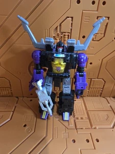 Transformers Legacy Evolution Deluxe Shrapnel Insecticon Complete - Picture 1 of 1