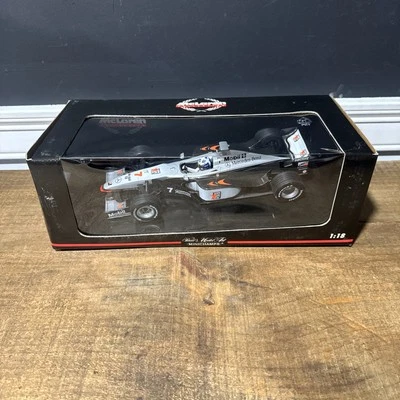 Minichamps McLaren Mercedes David Coulthard MP4-13 F1 Formula 1:18 Model Car - Image 1 of 4