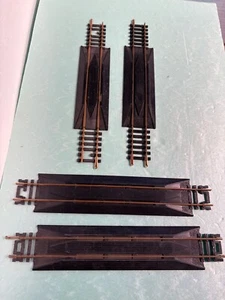 4 Stück: Atlas Auflieger mit Messingschiene (25-913) - Bild 1 von 2