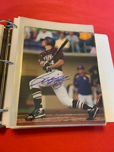 FOTO 8X10 FIRMADA AUTOGRAFIADA POR HUNTER RENFROE MISSISSIPPI STATE PADRES #2 - Imagen 1 de 1
