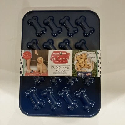 Nordic Ware Bakeware Puppy Love Treat Pan Dog Cookie Baking Pan Homemade Mold - Image 1 of 4