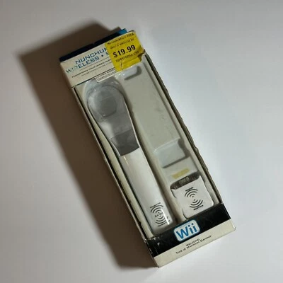 INTEC  WIRELESS NUNCHUCK CONTROLLER KIT FOR NINTENDO WII WII U NEW - Image 1 of 2