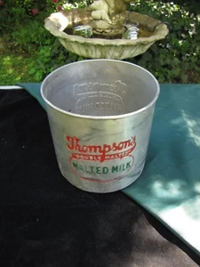 Contenedor de leche malteada vintage de Thompson's - Imagen 1 de 4