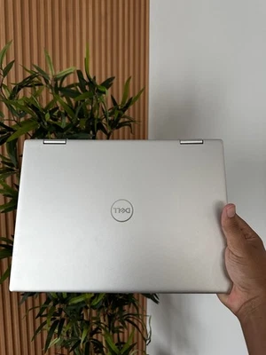 Dell Inspiron 5502 - 15.6" - 2021 - Intel Core i5 11th Gen - 256GB SSD 12 gb ram - Image 1 of 4