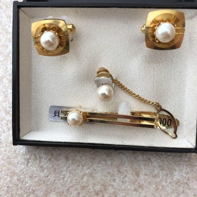 -USED- Shell Pearl Accessory Set Tie Pin Cufflinks Button JAPAN-MADE - Image 1 of 4