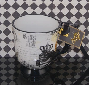 Potter's Studio Frosch Tasse Neu mit Etikett Halloween Kiss me Prince Spooky Night - Bild 1 von 4