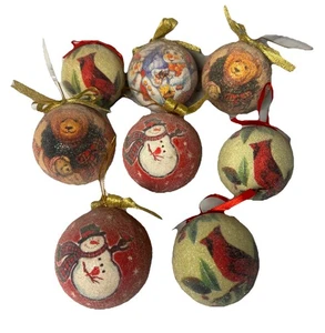 Vintage runder Christbaumschmuck Zucker Frosted Bären Kardinal Schneemann 8er Set - Bild 1 von 13