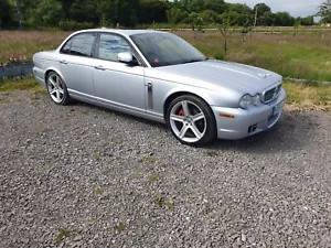 2007 Jaguar XJ 2.7TD V6 SPORT PREMIUM SALOON Diesel Automatic - Picture 1 of 22