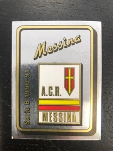 FIGURINA CALCIATORI PANINI 1990/91 SCUDETTO MESSINA n 417 NUOVO CON VELINA - Imagen 1 de 2